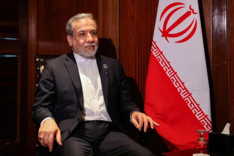 عراقجي: توسيع الاشتباك إلى الخليج “خطأ إستراتيجي”