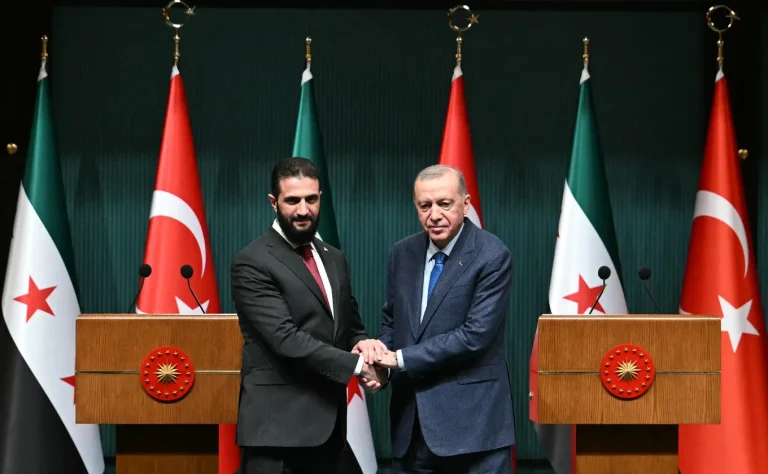 إردوغان: “إسرائيل” دولة إرهاب ولا تريد السلام في سوريا