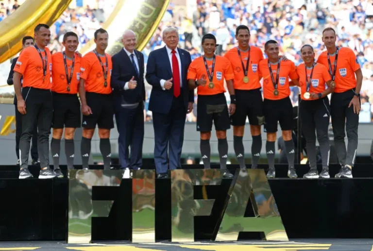 الجماهير تقابل ترامب بصيحات الاستهجان في نهائي كأس العالم للأندية