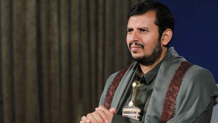 السيد الحوثي: إغراق السفينتين رسالة ردع.. وعلى طوائف سوريا الحذر من الاستغلال الإسرائيلي