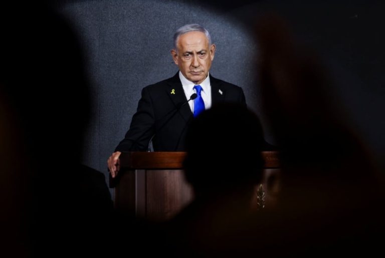 نتنياهو لسكان غزة: غادروا الآن