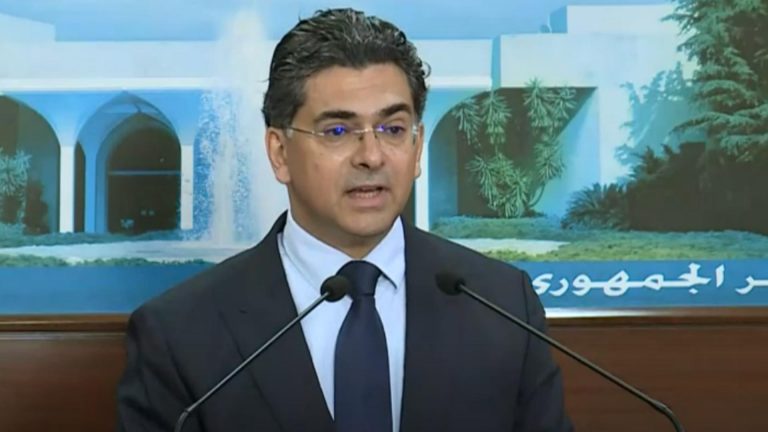 الحكومة اللبنانية ترحب بخطة الجيش لحصر السلاح وتربط التقدّم في تنفيذ الورقة الأميركية بالتزام “إسرائيل”