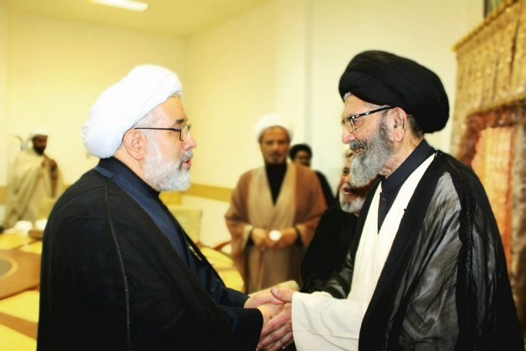 آية الله السيد ساجد علي نقوي يلتقي رئيس جامعة المصطفى العالمية لبحث شؤون الطلبة وتعزيز التعاون
